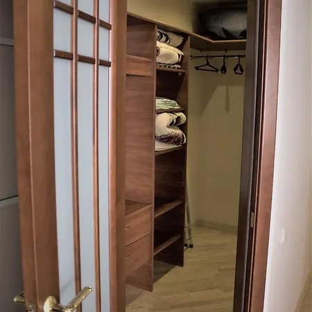 Lord Apartment *